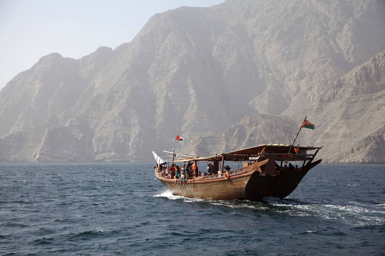 What to Expect on Your First Dhow Cruise in Khasab